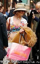 Бритни на шоппинге09.jpg(Бритни Спирс, Britney Spears)